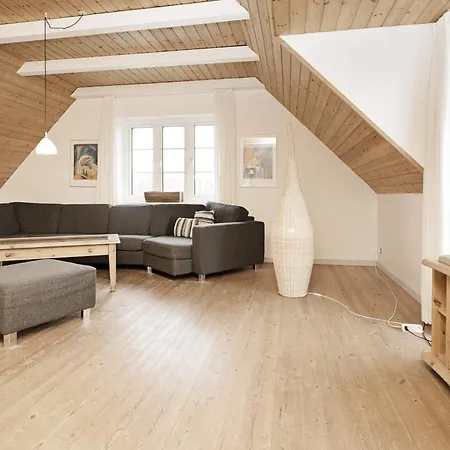 Seaside Escape In Ho - By Traum *